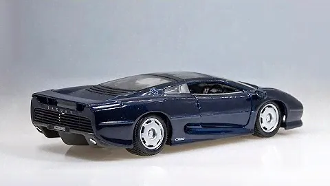 Review Jaguar XJ220 by Maisto 1:24