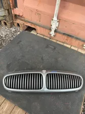 Решетка радиатора Jaguar X-Type